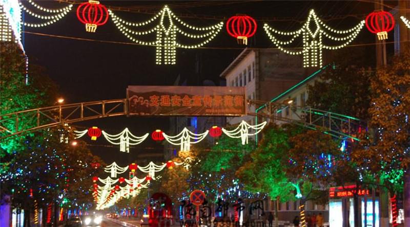 燈籠兜燈光隧道
